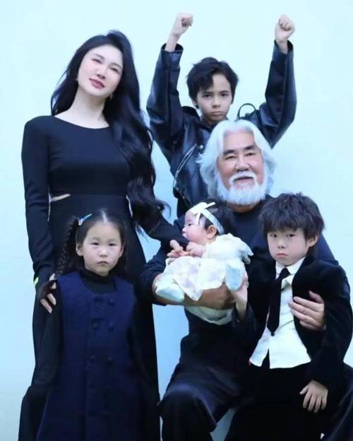 2025澳门天天开好彩大全46期和张纪中回应前妻喊话与张纪中回应前妻喊话视频